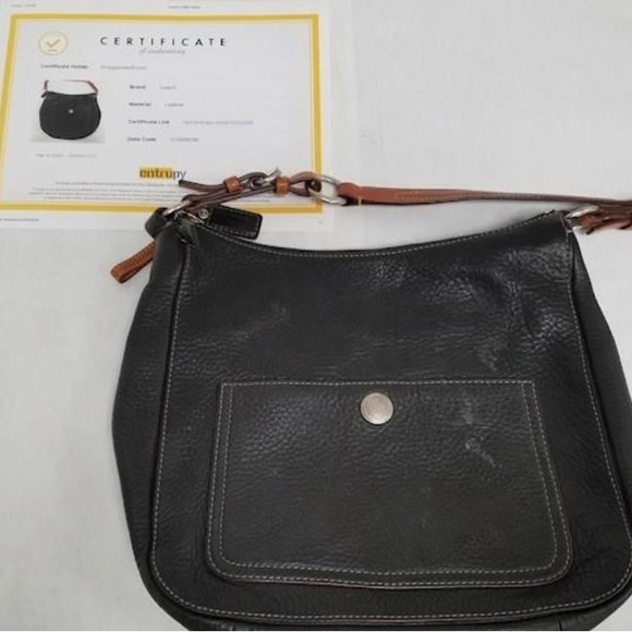 Authentic Coach Women's Black Leather Inner Pocket Adjustable Strap Hobo Bag - Picture 7 of 7